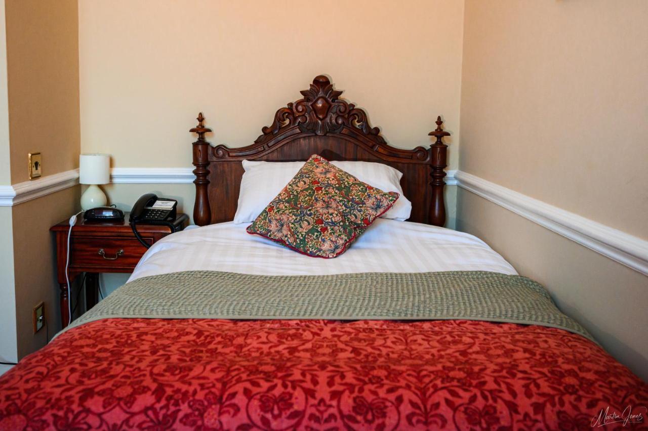 Old Rectory Hotel Wem Bagian luar foto
