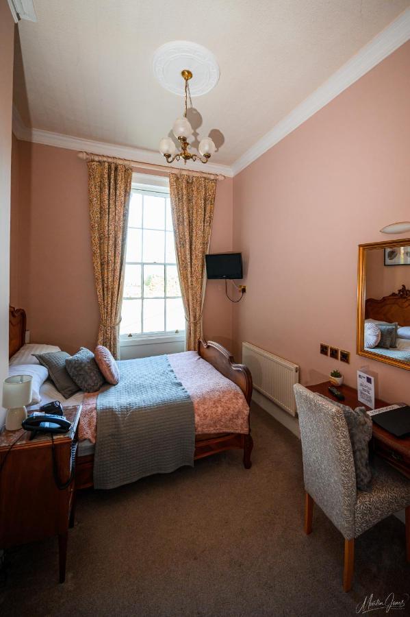 Old Rectory Hotel Wem Bagian luar foto